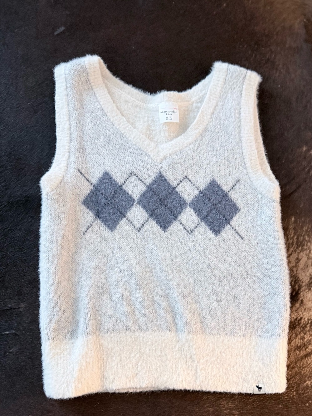 abercrombie kids Light Gray V-Neck Argyle Sweater Vest